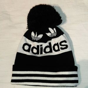 Adidas beanie